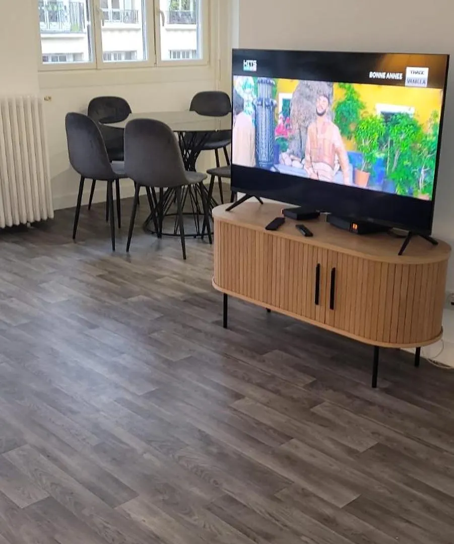3 Bedrooms Apartment Paris 16 - Michel Ange