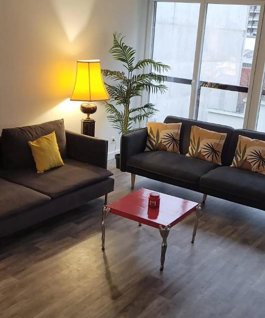 3 Bedrooms Apartment Paris 16 - Michel Ange contacts